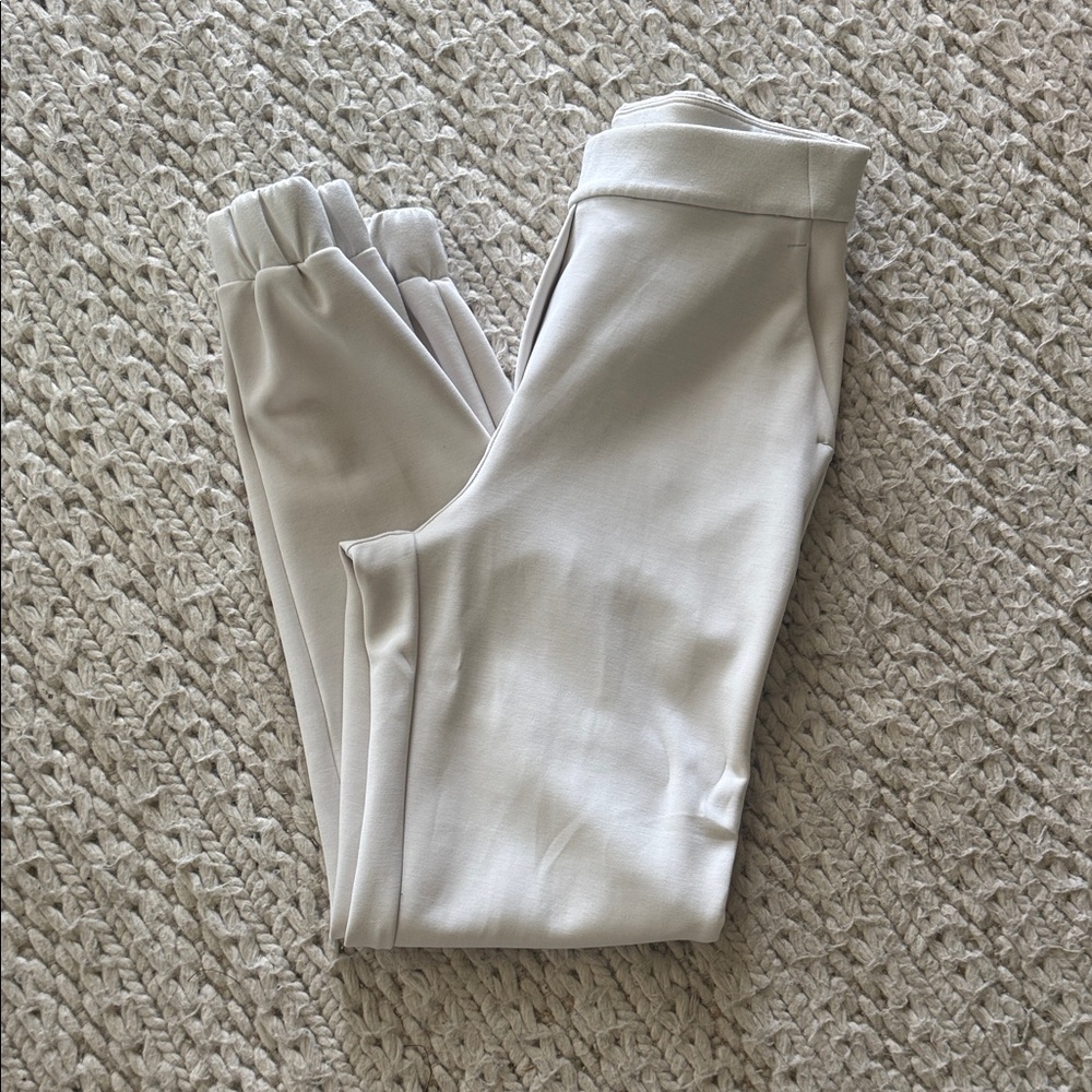 Lululemon Daydrift High-Rise Jogger